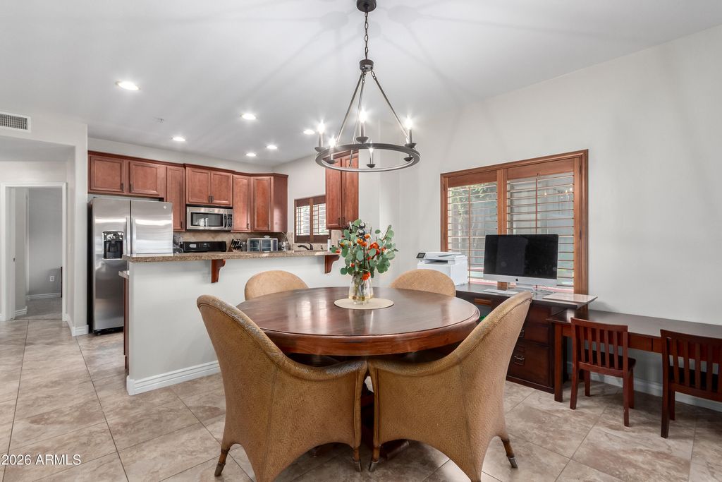 5450 E DEER VALLEY Drive 1217, Phoenix, AZ 85054 — photo 5