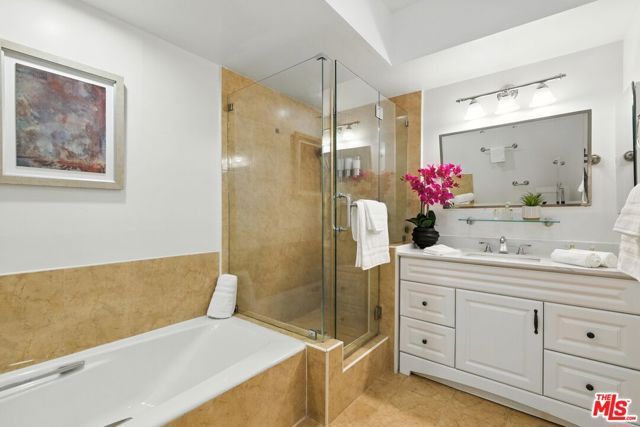 1520 Camden Avenue 103, Los Angeles, CA 90025