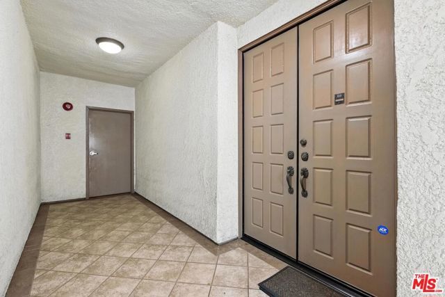 1520 Camden Avenue 103, Los Angeles, CA 90025