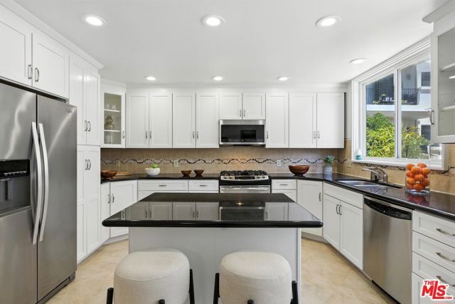 1520 Camden Avenue 103, Los Angeles, CA 90025