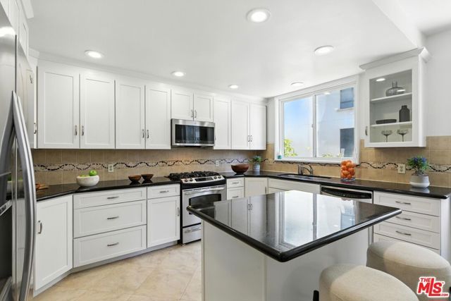 1520 Camden Avenue 103, Los Angeles, CA 90025