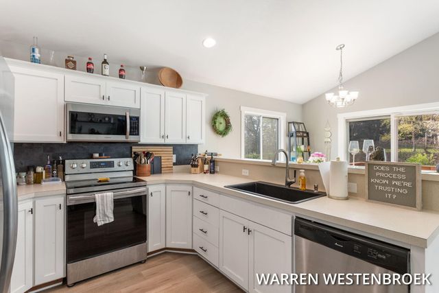 11964 Jonker Way, Holland, MI 49424