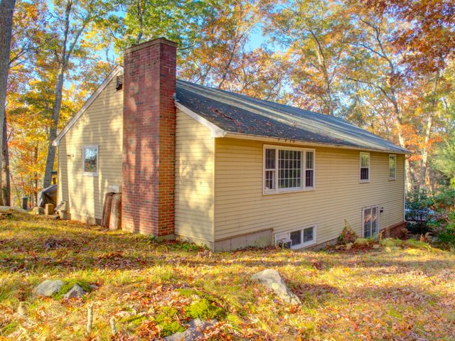 67 Mulberry Road, Mansfield, CT 06250