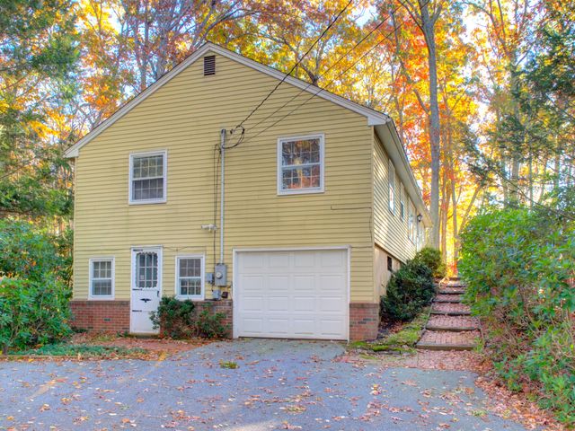 67 Mulberry Road, Mansfield, CT 06250