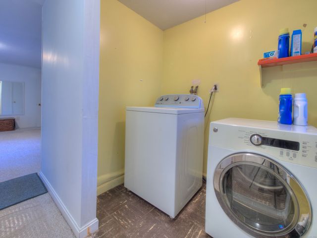 67 Mulberry Road, Mansfield, CT 06250