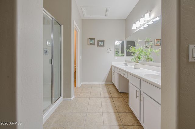 7759 W MONTE VISTA Road, Phoenix, AZ 85035