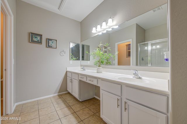 7759 W MONTE VISTA Road, Phoenix, AZ 85035