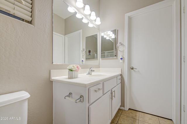 7759 W MONTE VISTA Road, Phoenix, AZ 85035