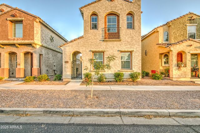 7759 W MONTE VISTA Road, Phoenix, AZ 85035