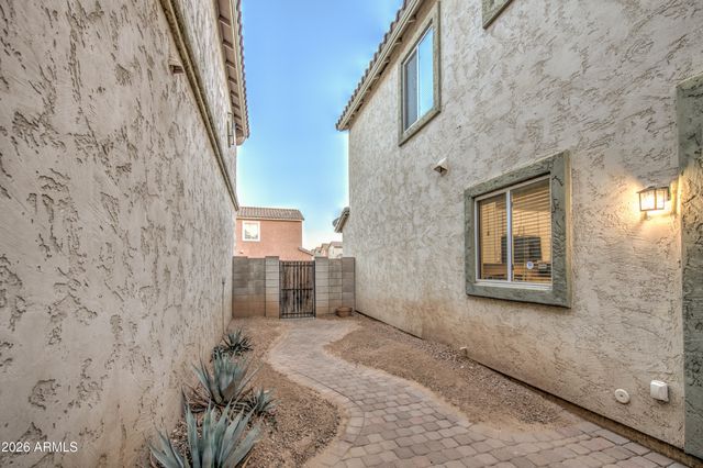 7759 W MONTE VISTA Road, Phoenix, AZ 85035