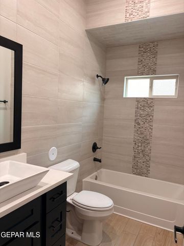13604 Garforth Avenue, Horizon City, TX 79928