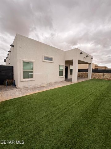 13604 Garforth Avenue, Horizon City, TX 79928