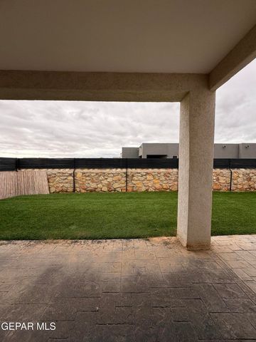 13604 Garforth Avenue, Horizon City, TX 79928
