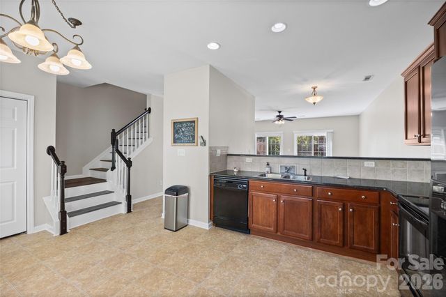 2627 Early Flight Drive, Charlotte, NC 28262