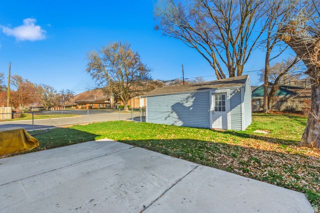 1502 LIBERTY AVE, Ogden, UT 84404