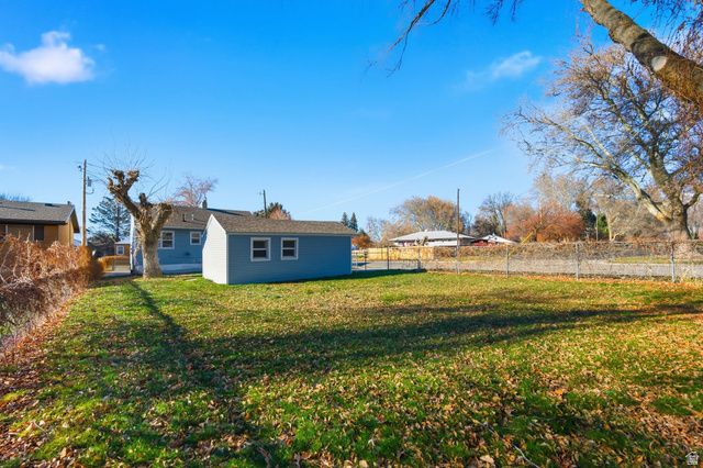 1502 LIBERTY AVE, Ogden, UT 84404