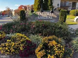 4945 AMERICANA DR #106, Annandale, VA 22003