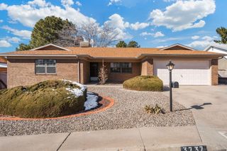 3737 Mount Rainier Drive NE, Albuquerque, NM 87111