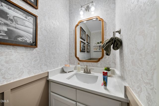 245 Whistlers Cove, Louisburg, NC 27549