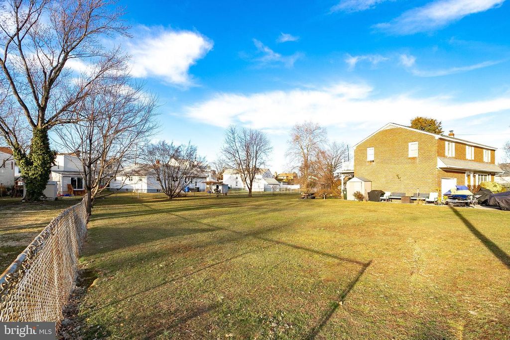 707 COLUMBUS RD, BURLINGTON, NJ 08016 — photo 5