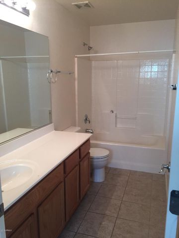 17634 W MANDALAY Lane, Surprise, AZ 85388