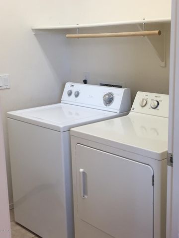 17634 W MANDALAY Lane, Surprise, AZ 85388