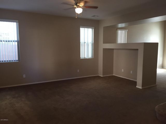 17634 W MANDALAY Lane, Surprise, AZ 85388