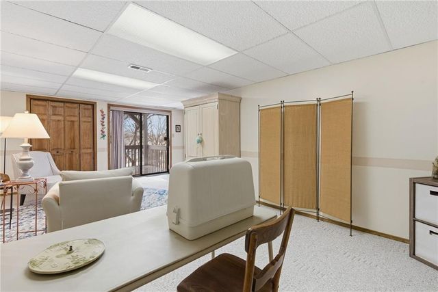 3011 Cedar Crest Drive B, Independence, MO 64057