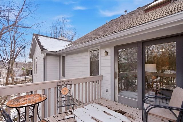 3011 Cedar Crest Drive B, Independence, MO 64057