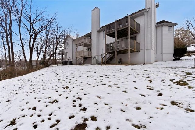 3011 Cedar Crest Drive B, Independence, MO 64057