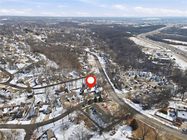 3011 Cedar Crest Drive B, Independence, MO 64057