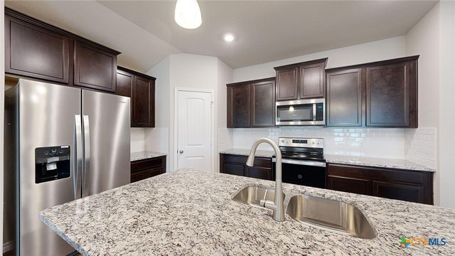 5101 Lancaster Drive, Belton, TX 76513