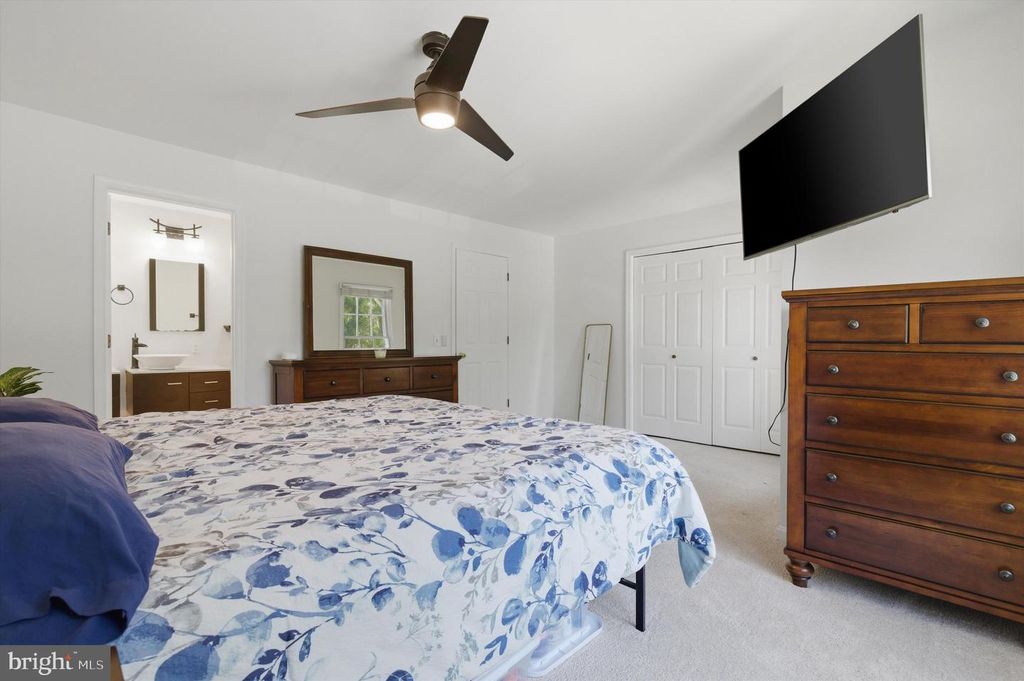 Image 18 of property listing at 9212 BURLEY LN, Laurel, MD 20723