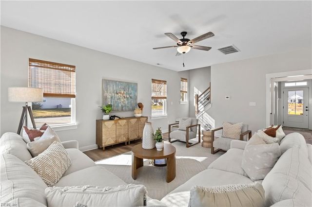 700 Argyll ST, Chesapeake, VA 23320