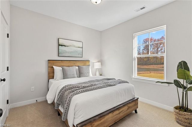 700 Argyll ST, Chesapeake, VA 23320