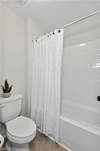 700 Argyll ST, Chesapeake, VA 23320