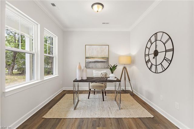 700 Argyll ST, Chesapeake, VA 23320