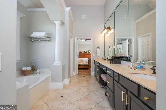 320 Sweet Gum Circle, Milton, GA 30004