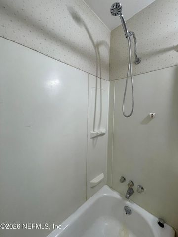 1717 LINDSEY Road, Jacksonville, FL 32221