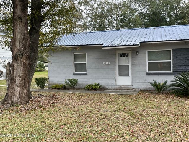 1717 LINDSEY Road, Jacksonville, FL 32221
