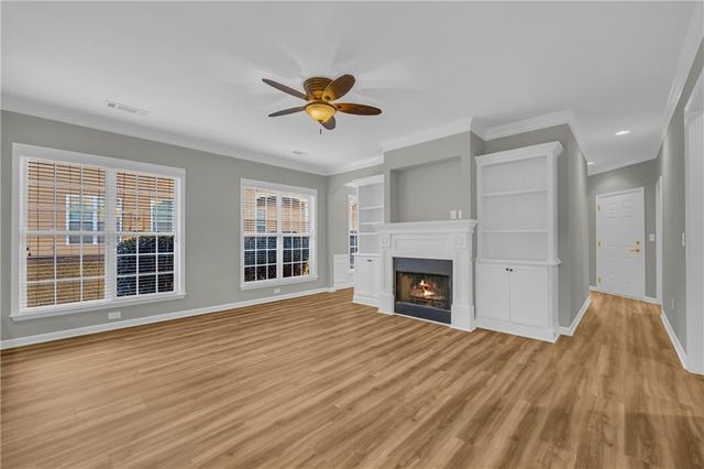 6116 Longleaf Drive, Hoschton, GA 30548