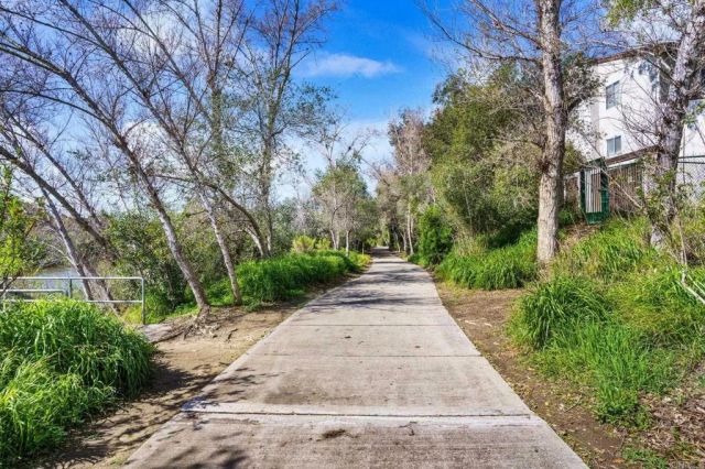 1385 Caminito Gabaldon E, San Diego, CA 92108