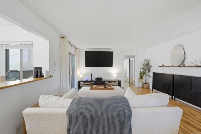 1385 Caminito Gabaldon E, San Diego, CA 92108