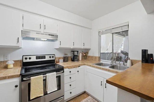 1385 Caminito Gabaldon E, San Diego, CA 92108