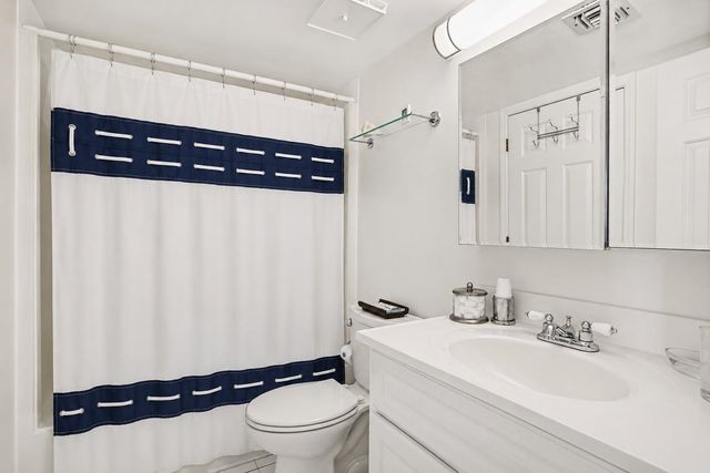 1620 N Waccamaw Dr Unit 312, Murrells Inlet, SC 29576