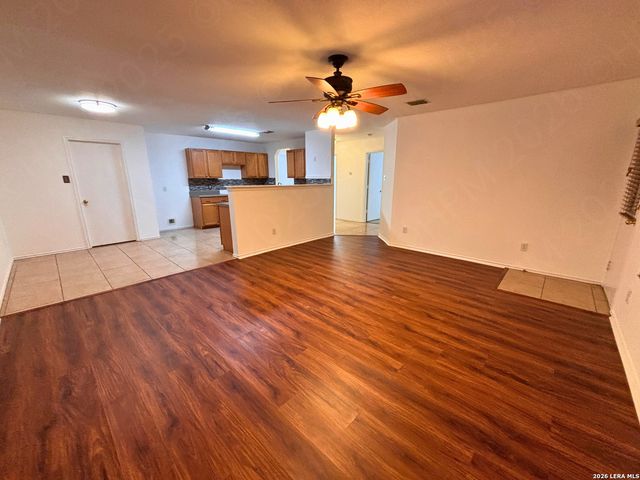 8031 Ferndale Oaks, San Antonio, TX 78249