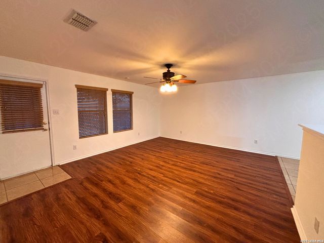 8031 Ferndale Oaks, San Antonio, TX 78249