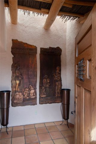 870 Paseo de Don Carlos, Santa Fe, NM 87501