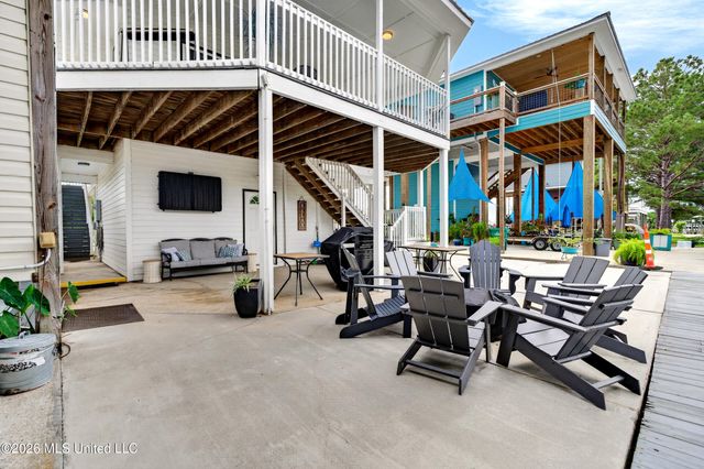 4044 Mindanao Street, Bay Saint Louis, MS 39520