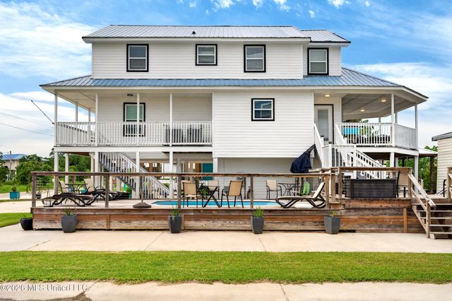 4044 Mindanao Street, Bay Saint Louis, MS 39520
